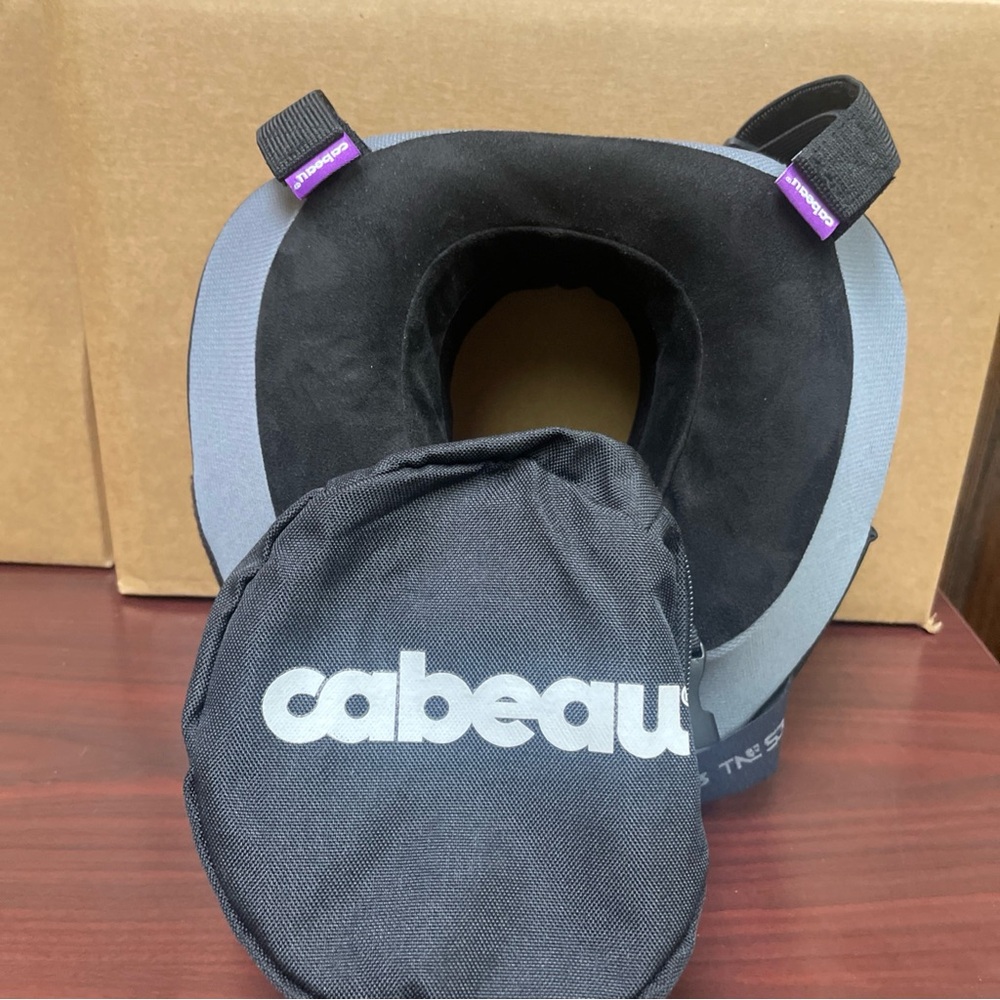 Cabeau Evolution TNE S3 Steel Gray Travel Neck Memory Pillow with Carrying Case